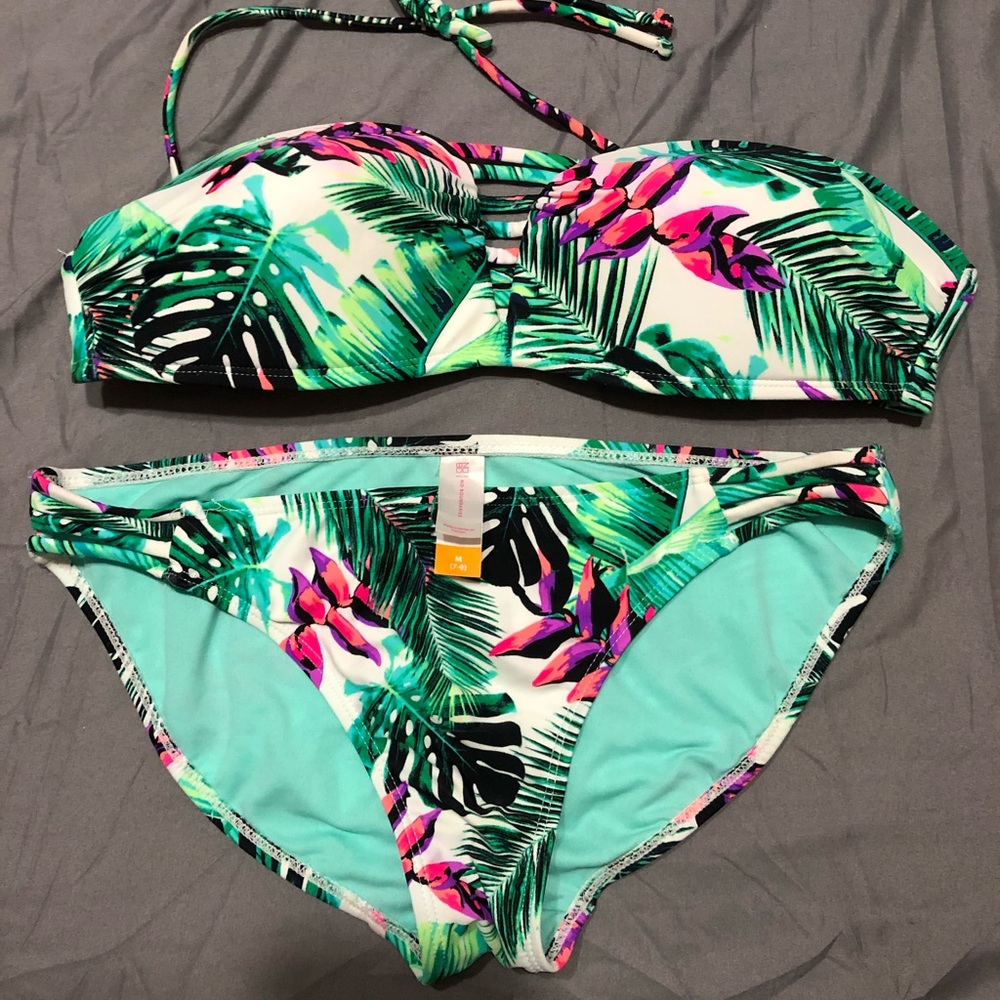 Tropical print bikini